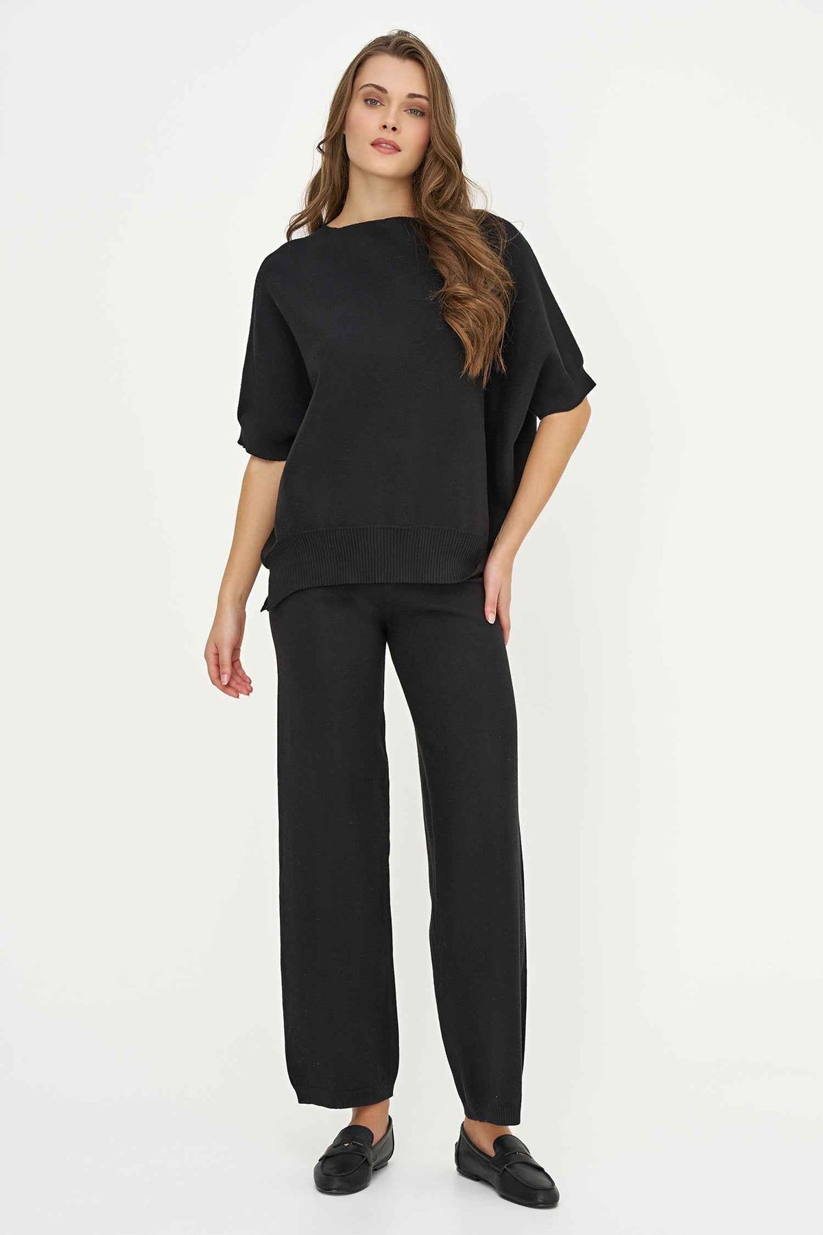 Women's Knit Pull-On Straight-Leg Pants