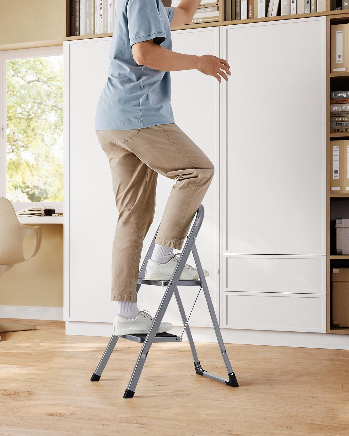 SONGMICS Step Ladder, 2-Step Ladder, Folding Ladder, Safety Lock, Space-Saving Storage, Holds up to 330 lb, Dove Gray UGSL012G01 đ All In One Marketplace Canada