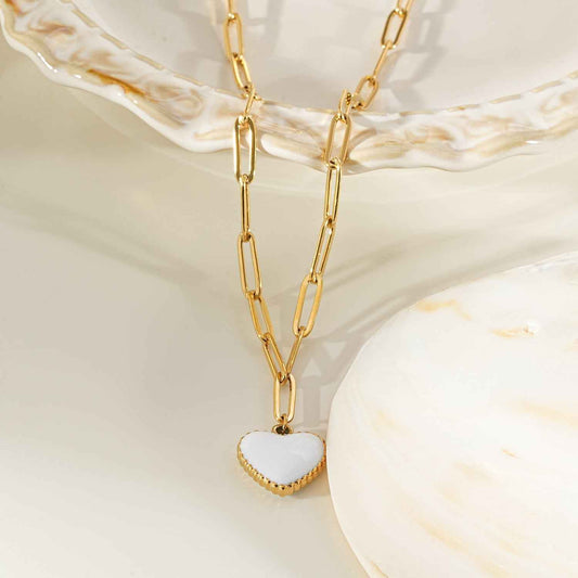 HEART WHITE Gold: Paper Clip Chain Anchoring an Enameled White Heart Charm