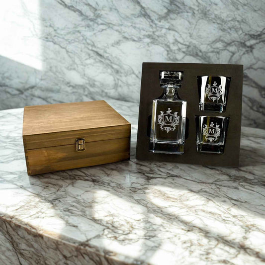 Personalized Rectangle Whiskey Decanter Set – Custom Engraved Decanter and Glasses for Men, Weddings, or Special Occasions
