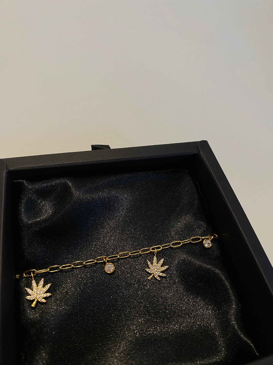 18K GOLD CHARMED BRACELET
