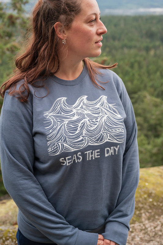 SEAS THE DAY - Unisex Organic Cotton Crewneck - Slate Blue