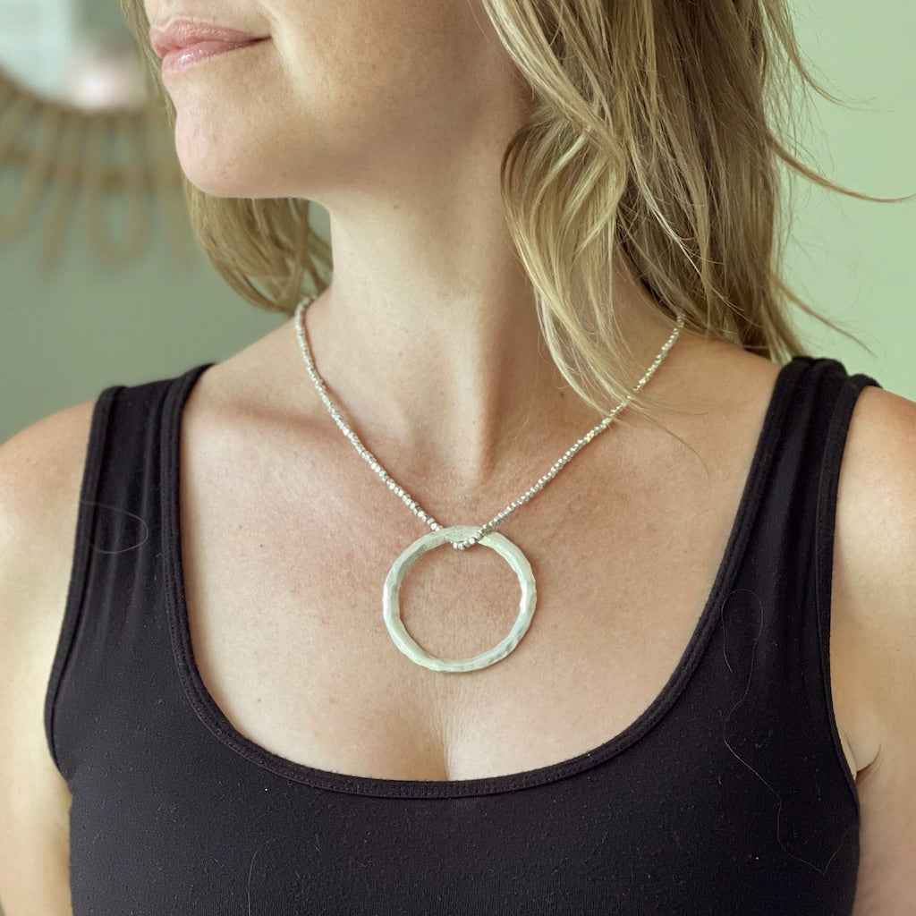 Open Ring Necklace In Silver Plate