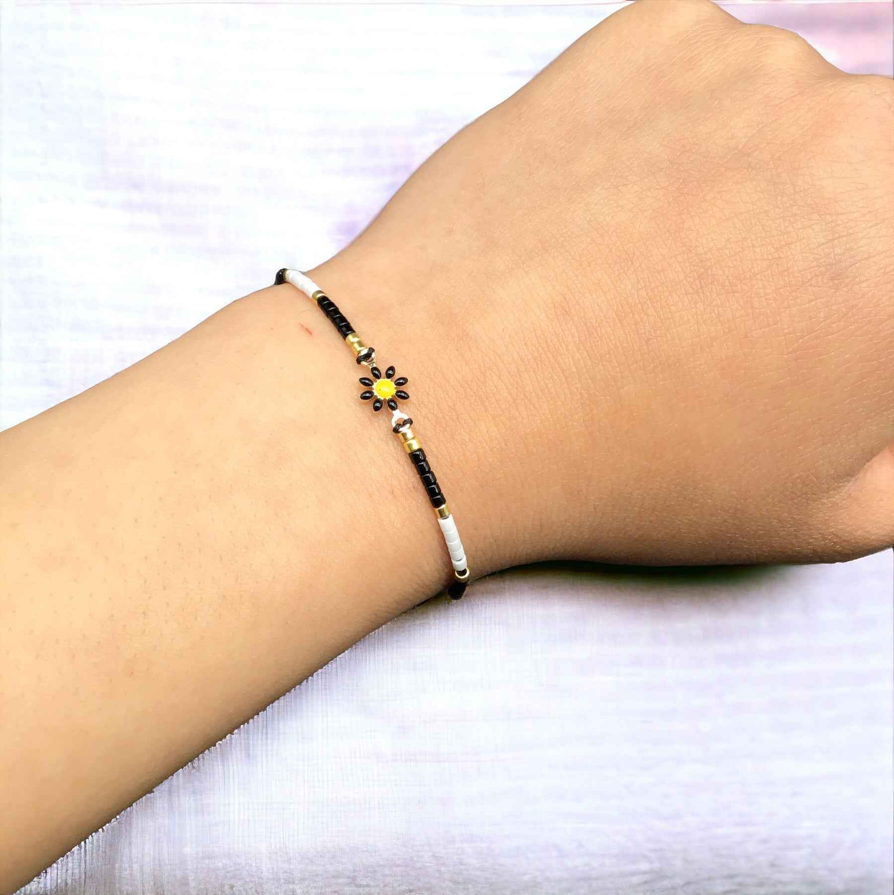 Set of 5 Bracelets (7)