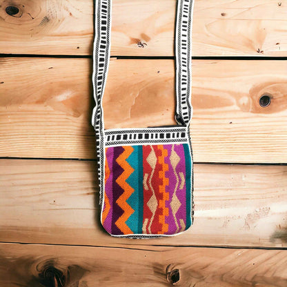 Handmade Crossbody Bag (19)