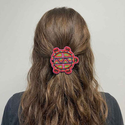 Beaded turtle Barrette Red accent