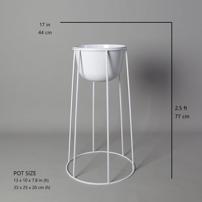 Nura White Raised Metal Pot Planter 2.5’