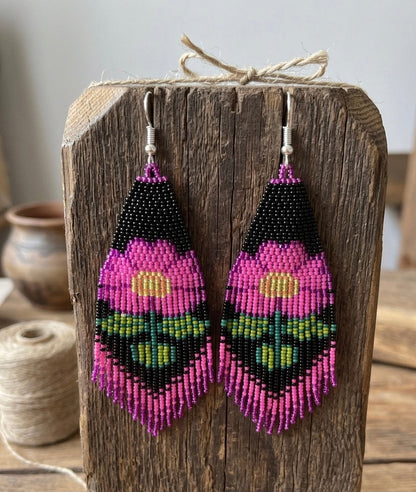 Flower Beaded Earrings ( Pink )