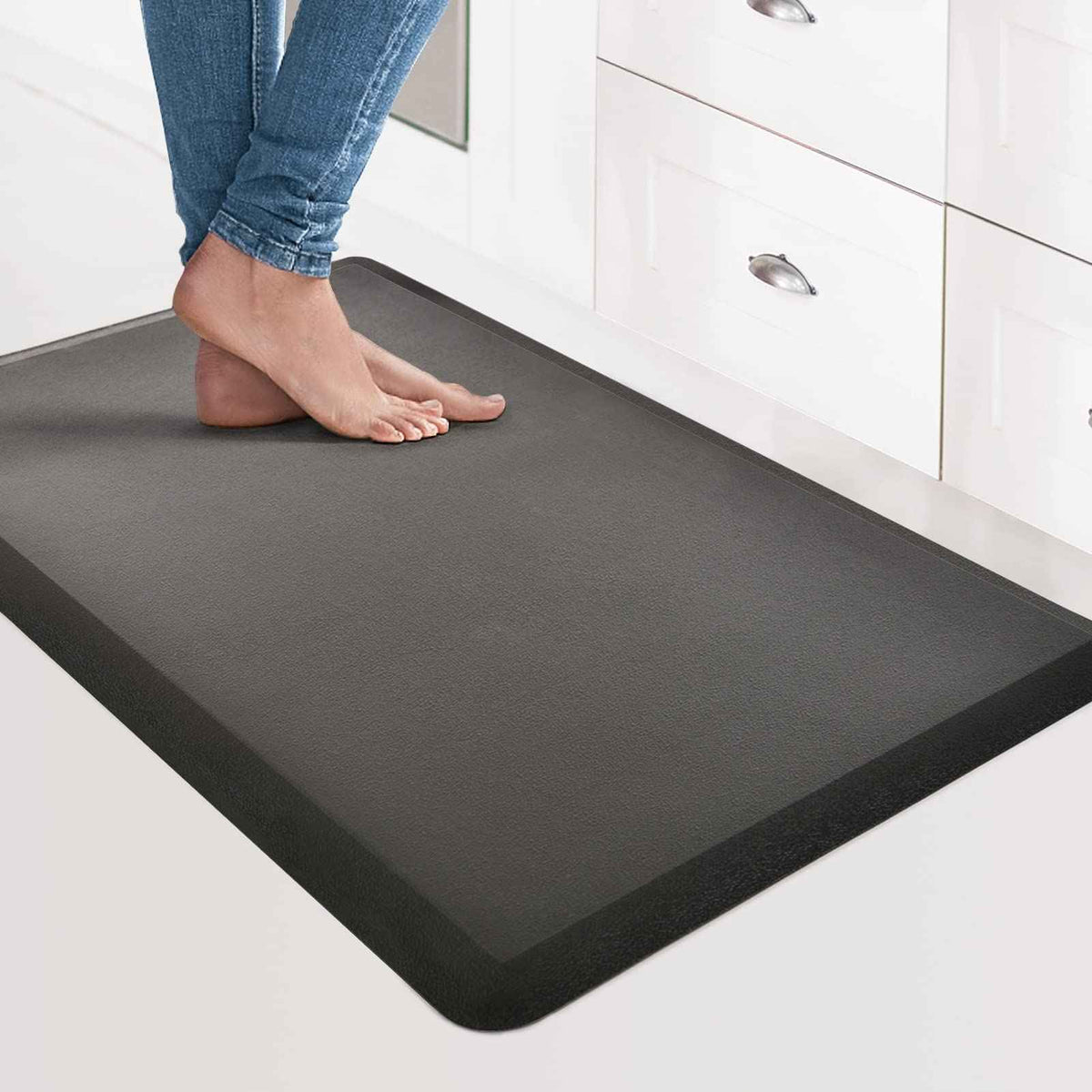 Art3d Anti Fatigue Mat - 1/2 Inch Cushioned Kitchen Mat - Non Slip Foam Comfort Cushion for Standing Desk, Office or Garage Floor (17.3"x28", Black) 🍁 All In One Marketplace Canada