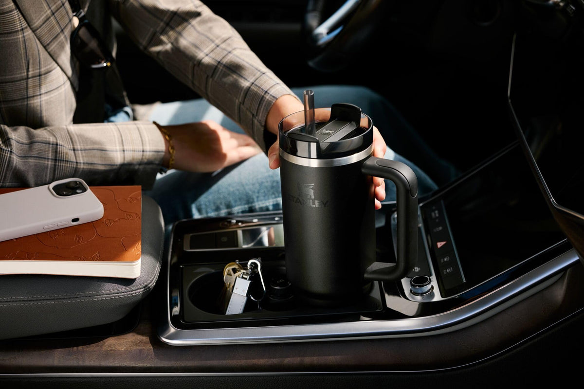 STANLEY Quencher H2.0 Tumbler with Handle and Straw 40 oz | Flowstate 3-Position Lid | Cup Holder Compatible for Travel | Insulated Stainless Steel Cup | BPA-Free | Dew Drop 🍁 All In One Marketplace Canada