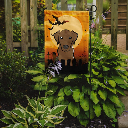 Caroline's Treasures BB1792GF Halloween Chocolate Labrador Garden Size Flag, Small, Multicolor