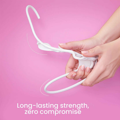Utopia Home Plastic Hangers, 30 Pack, Clothes Hangers with Shoulder Grooves, Durable Space Saving Coat Hanger for Shirts, Pants, Skirts, Jackets, Blouses, Dresses and Everyday Wardrobe Use (White) 🍁 All In One Marketplace Canada