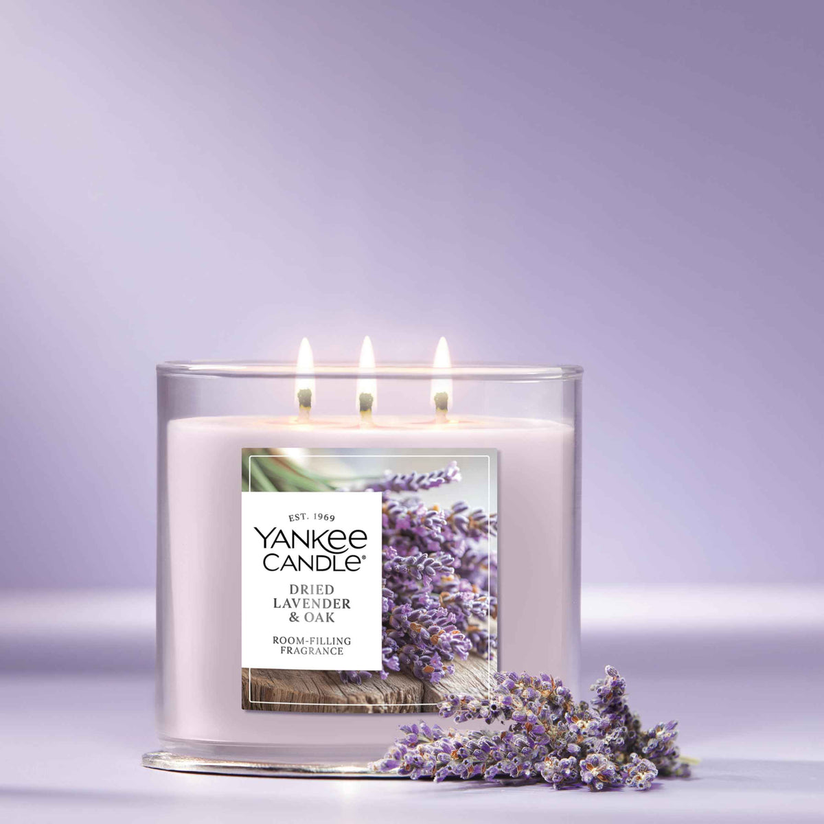 Yankee Candle 3 Wick Candle Jar, Scented Candle with up to 40 Hours of Burn Time, Premium Plant Wax Blend for Consistent Long Lasting Scent from First to Last Burn, Dried Lavender & Oak 🍁 All In One Marketplace Canada