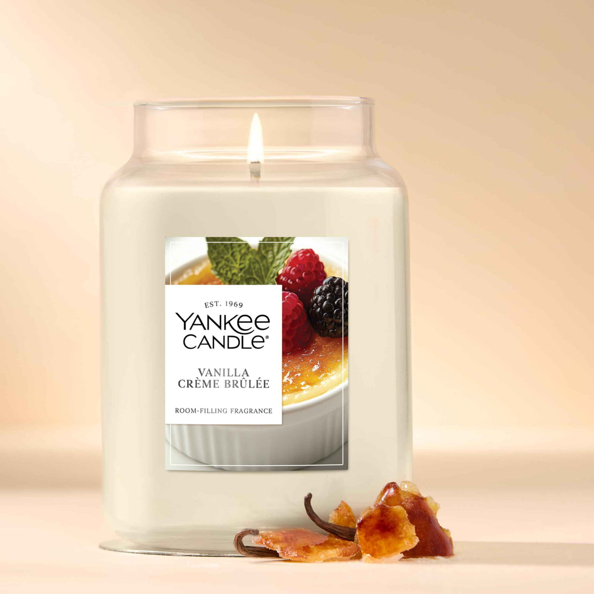 Yankee Candle Large Jar Scented Candle with up to 150 Hour Burn Time, Premium Plant Wax Blend for Cleaner Consistent Burn and Room Filling Fragrance, 22 oz, Vanilla Crème Brule 🍁 All In One Marketplace Canada