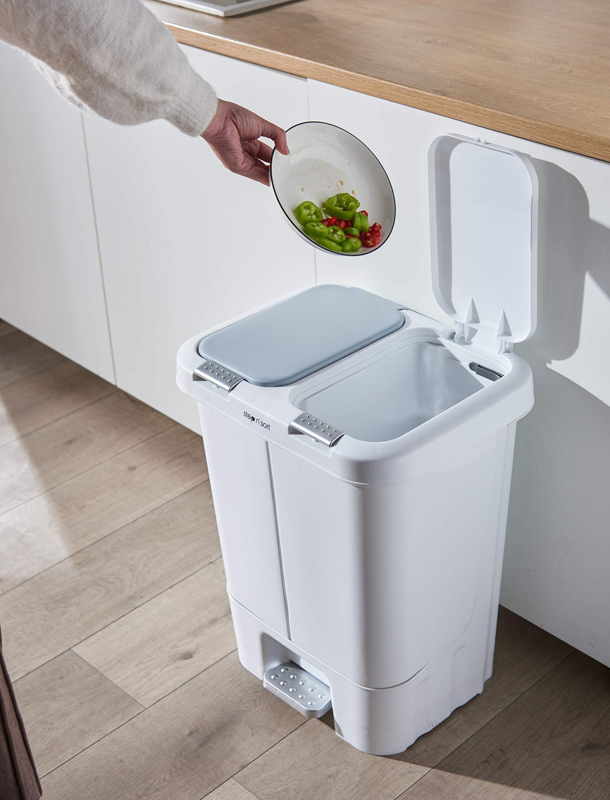 Step N’ Sort 40L Dual Compartment Recycling Bin – Slim Kitchen Waste & Recycling System (2 × 20L) 🍁 All In One Marketplace Canada
