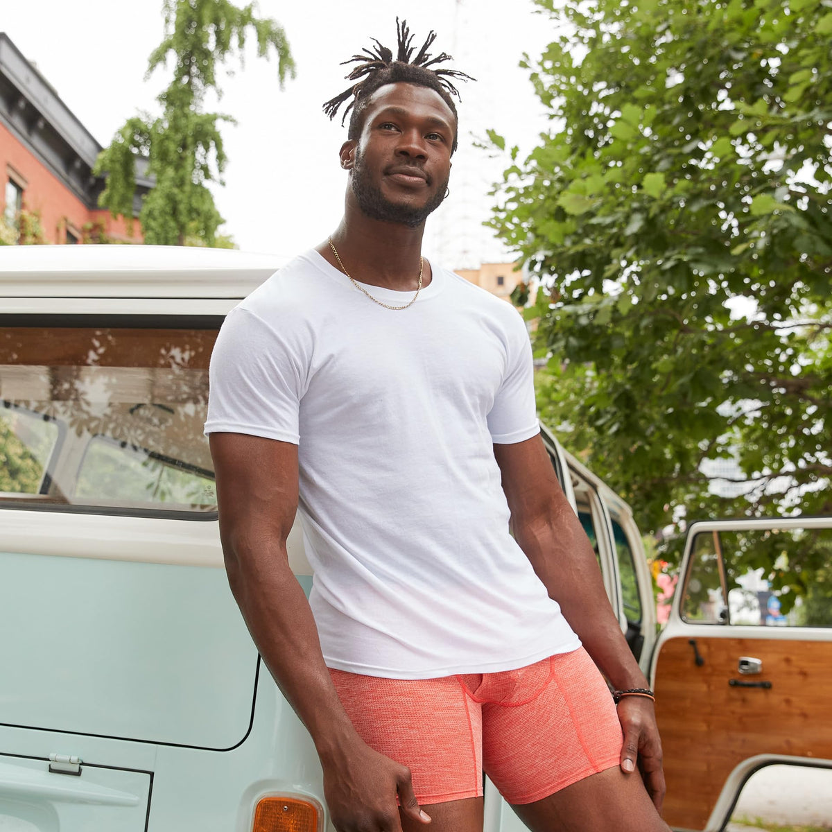 Hanes Men's 4 Pack FreshIQ Crewneck Undershirt, Assorted, Small 🍁 All In One Marketplace Canada