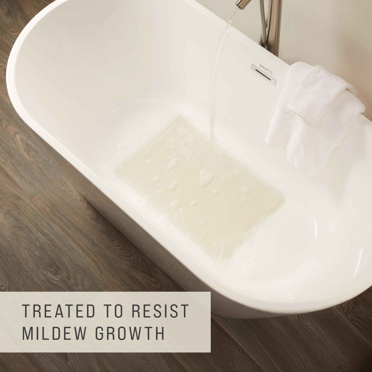 Rubbermaid Commercial Products Bath Tub and Shower Mat | Large - 28 x 16 in. | White | Machine Washable | Safti-Grip Non-Slip Bathroom Mat with Suction Cups for Home/Hotel/Shower/Bathtub 🍁 All In One Marketplace Canada