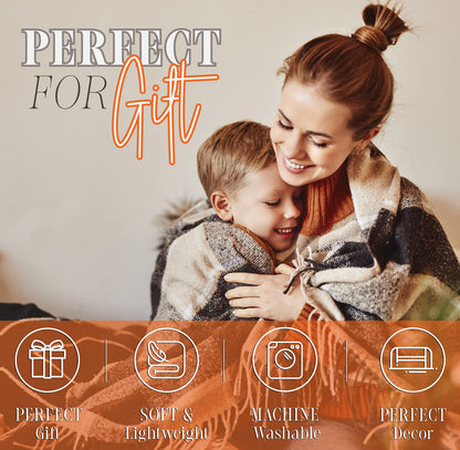 Elegant Comfort Lightweight Throw Blanket- Halloween Themed, Soft, Cozy and Plush- Throw Blankets, Perfect for Lounging This Spooky Season, 50 x 60 inches, Fall Vixen, Throw Blanket