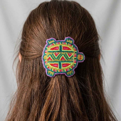 Beaded turtle Barrette Green accent