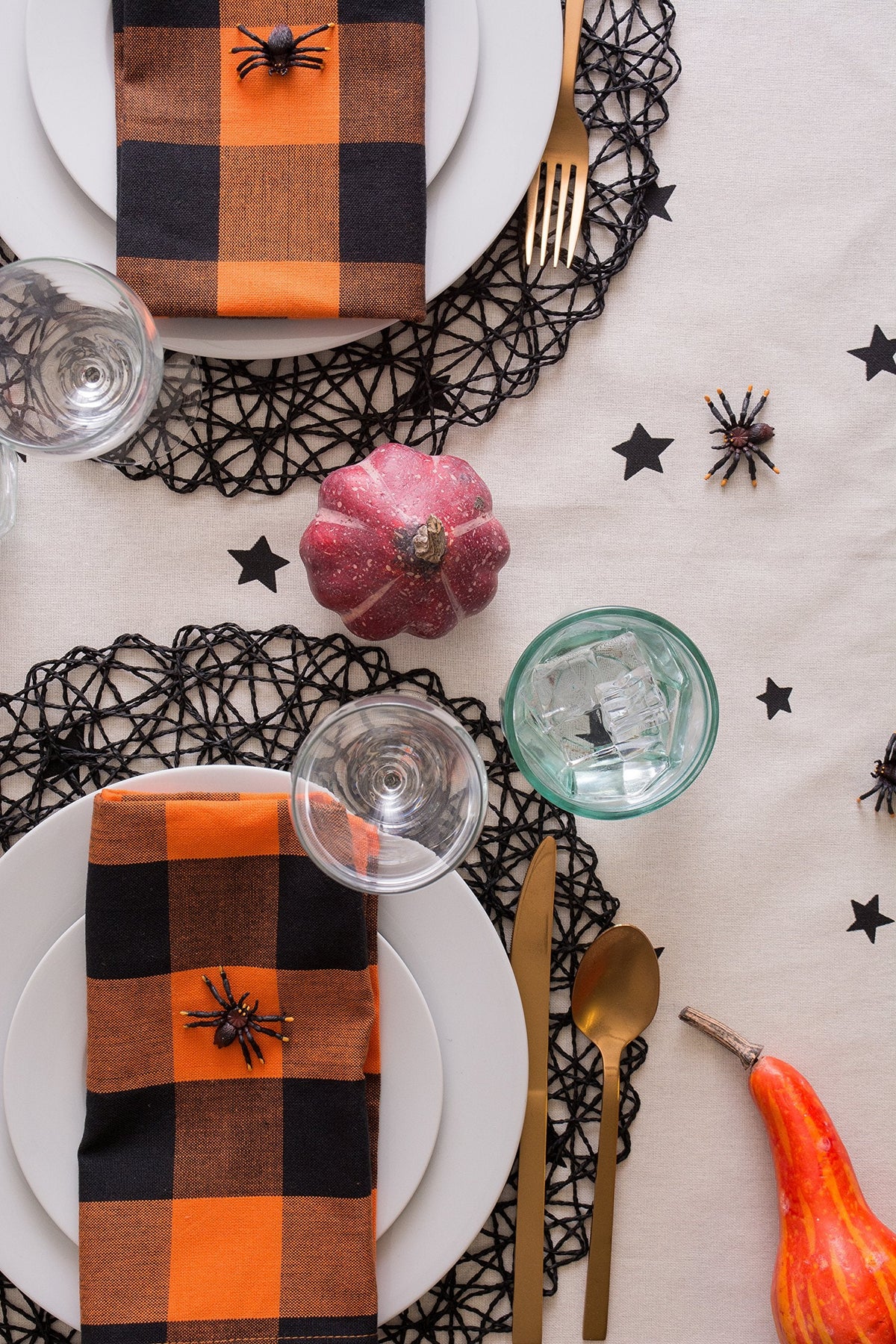 DII 100% Cotton, Machine Washable, Printed Halloween Tablecloth 52 x 52, Seats 4 People, Black Stars & Spiders