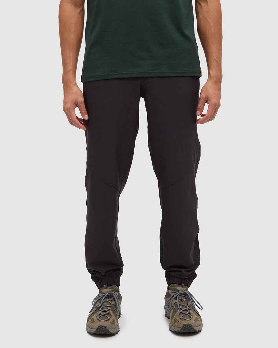 Rainier Jogger