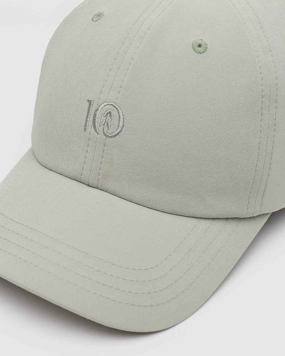 InMotion Peak Hat