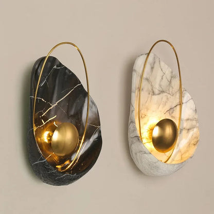 Tadanari Licht