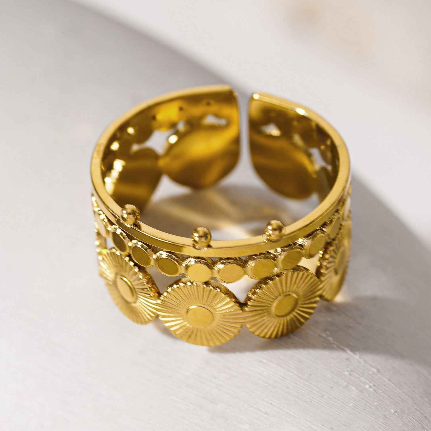 HIYAS: Fit for a Queen - the Crown Ring.
