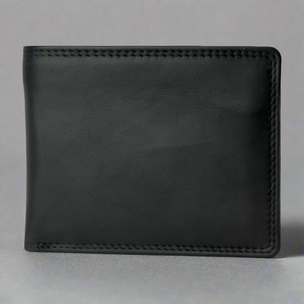 Rugged Earth Men's Bifold Leather Wallet