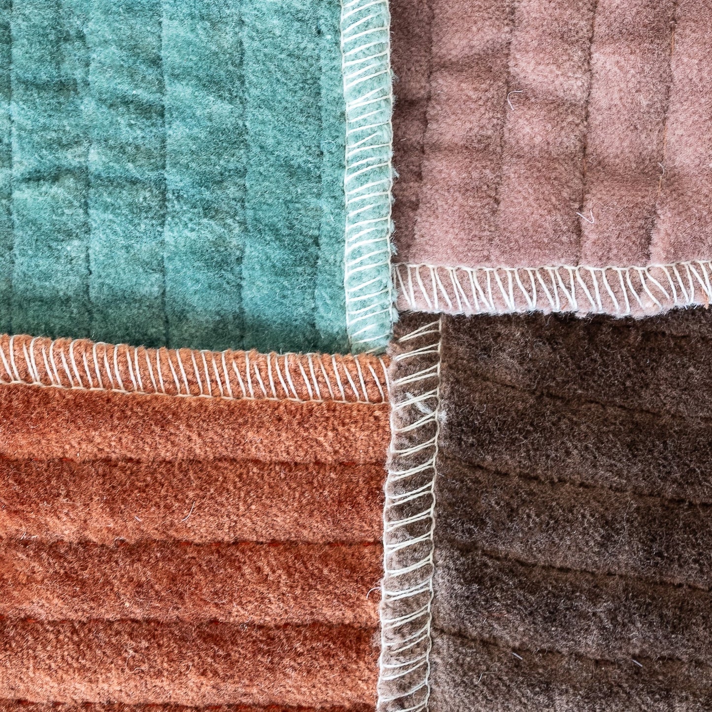 VELVET - RIBBED RUST