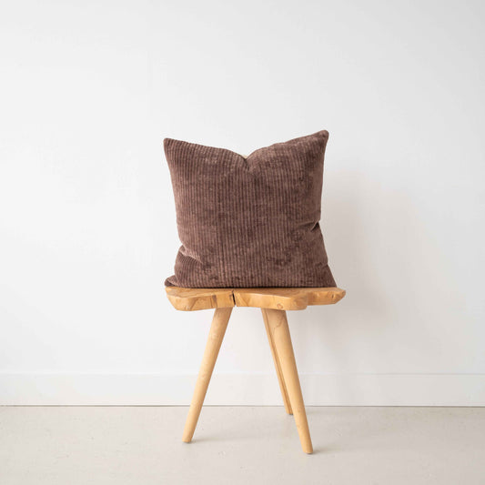 VELVET - RIBBED BROWN
