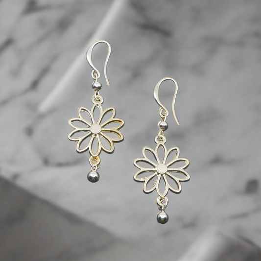 Small Flower Earrings In Silver Plate