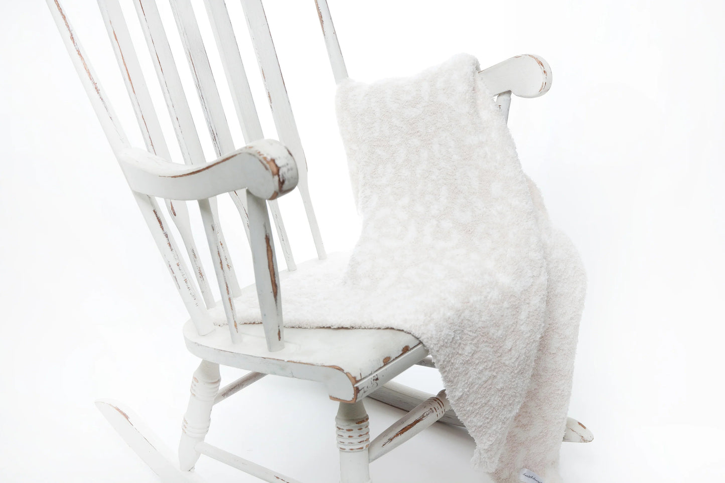 Blush & Off White Leopard 2.0 Print Toddler Blanket