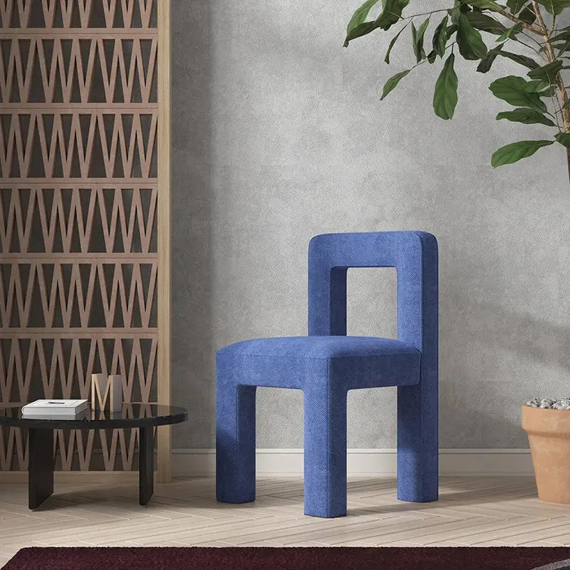Hiroshi Chair