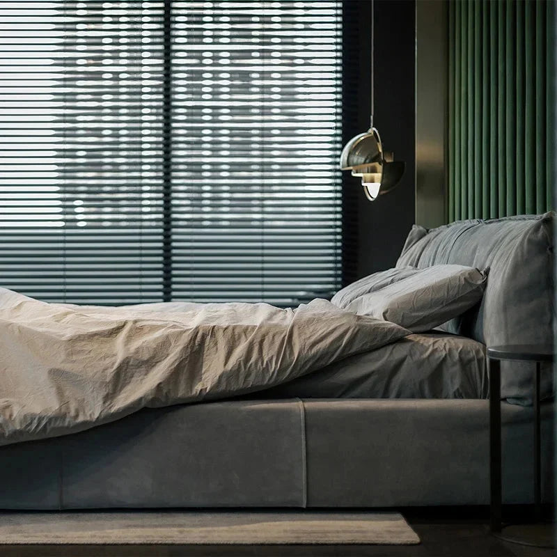 Kamoto-Bett