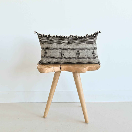 BHUJODI PILLOW COVER - BLACK