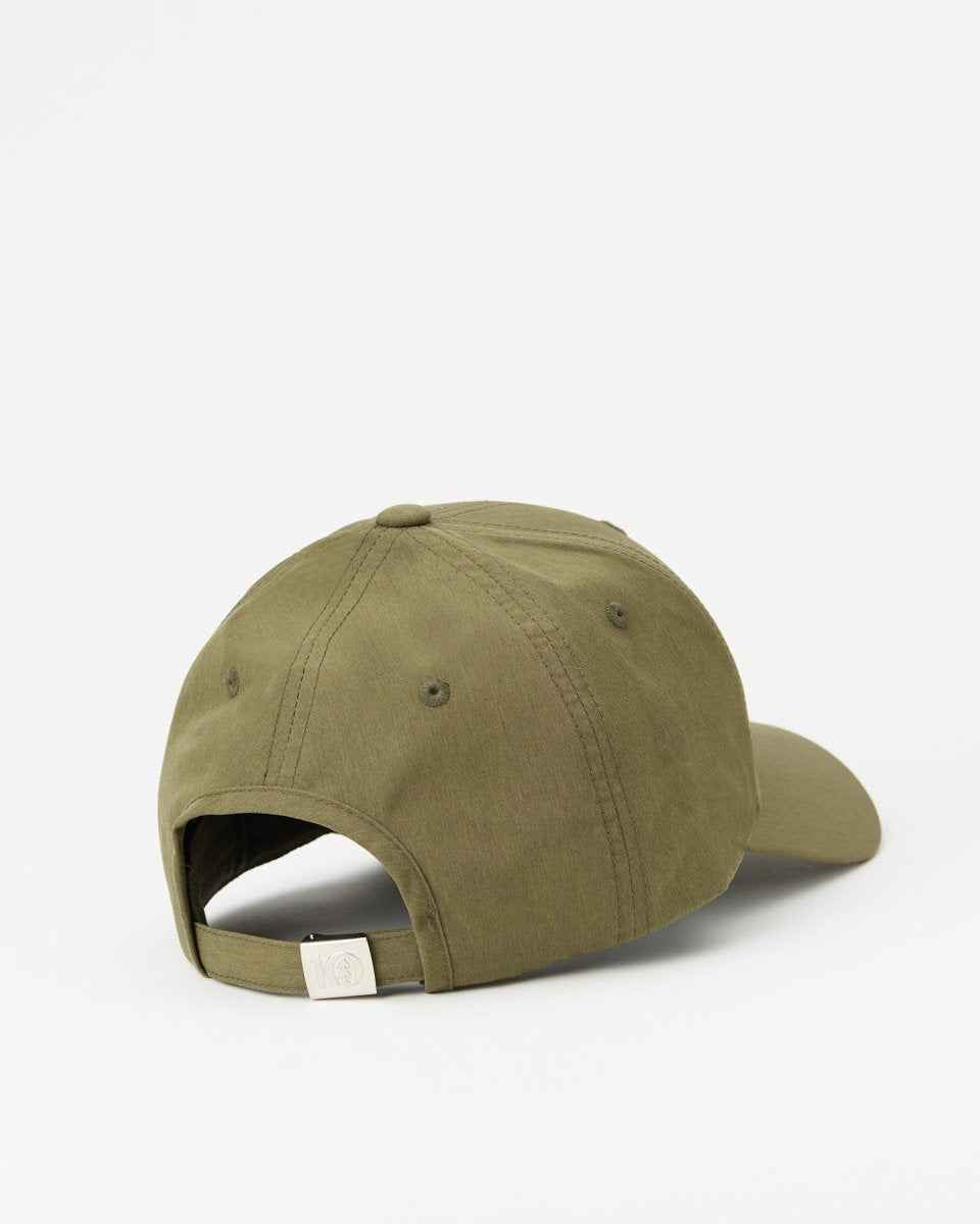 InMotion Peak Hat