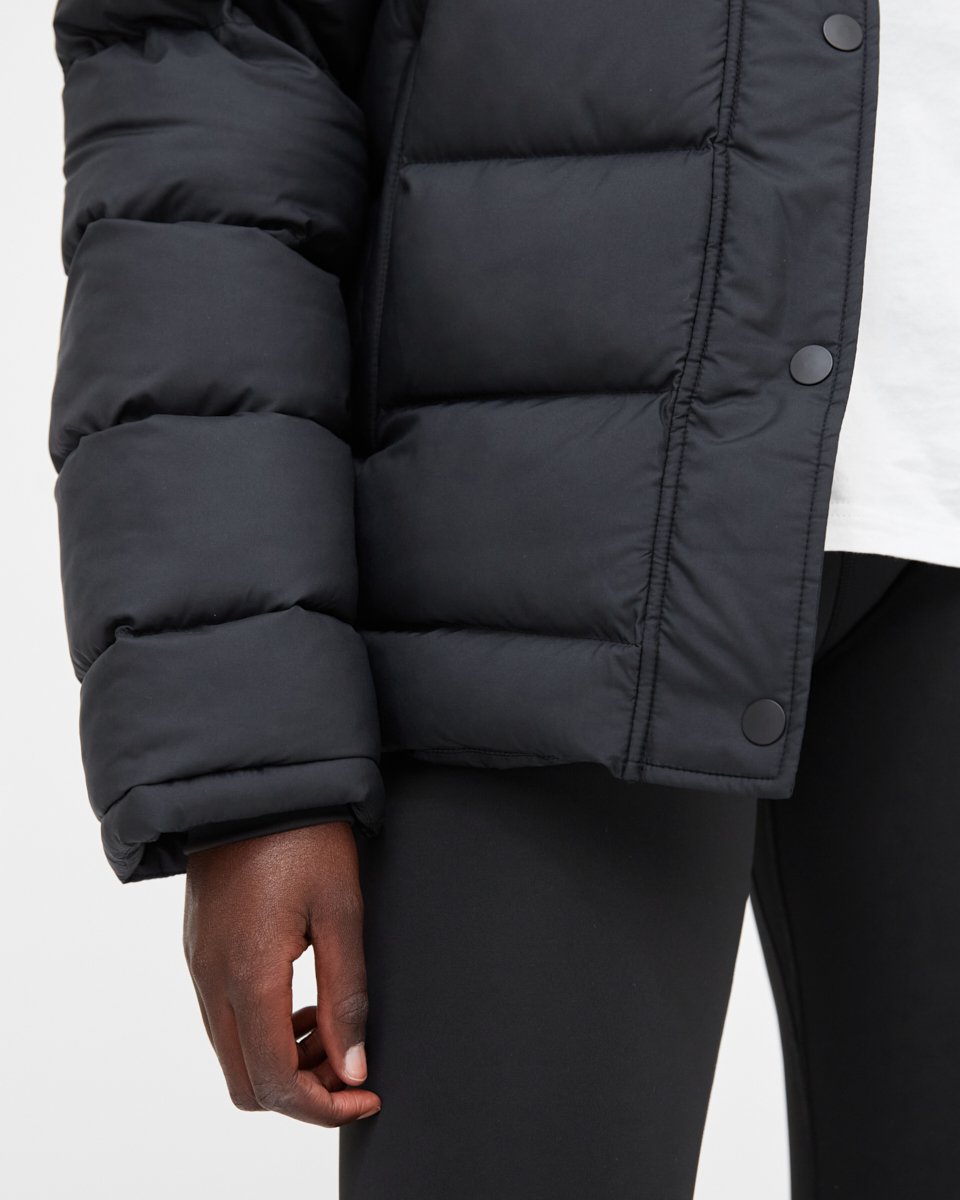 Ungeschlechtliche Cloud Shell Mid-Length Pufferjacke