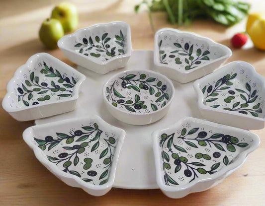 Handgefertigtes 8-teiliges Keramik-Vorspeisen- & Dippschalen-Set – 30,5 cm rund | „Olive Harmony“ Muster
