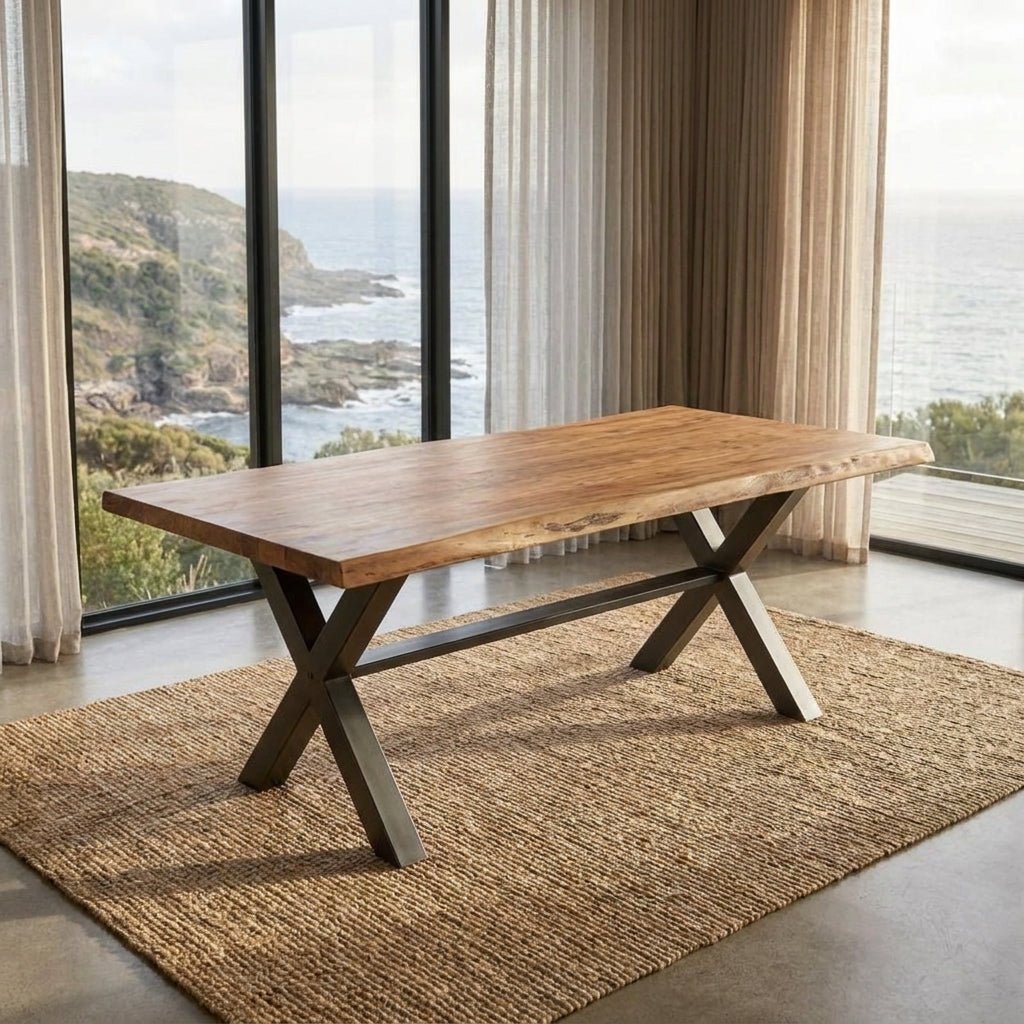 Lindale Dining Table