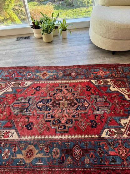 Persian Jozan Rug | 4' 3" x 6' 8"