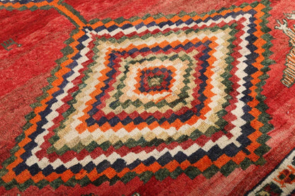 Persian Shiraz Rug | 5' 11" x 6' 9"